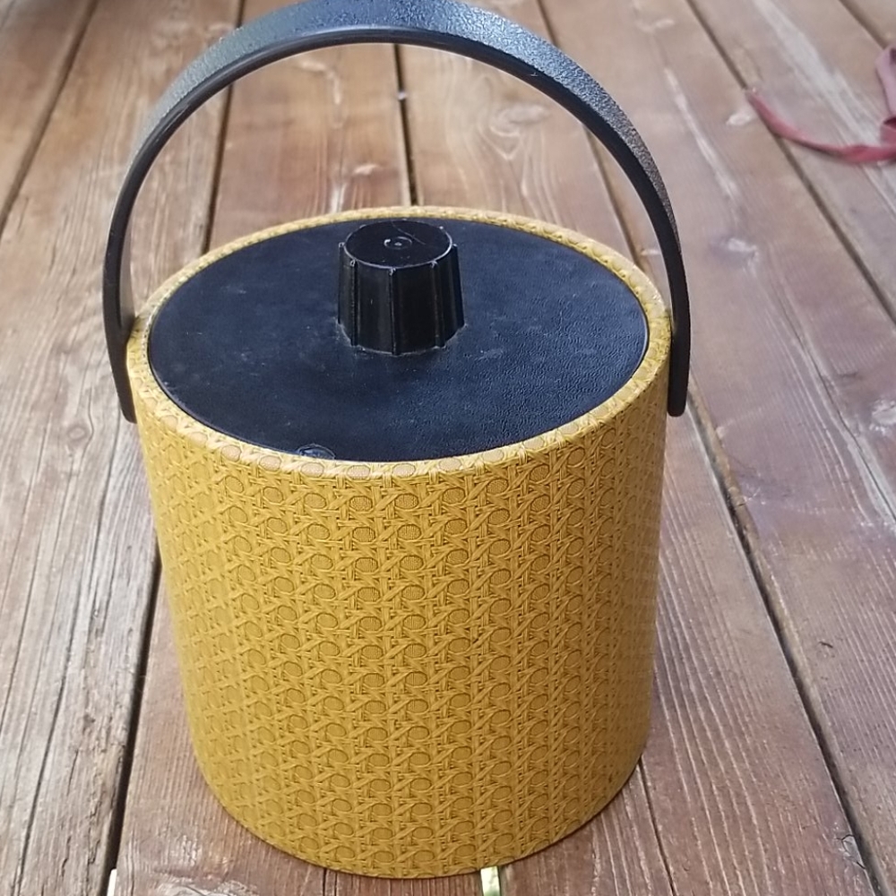 Irvinware vintage ice bucket